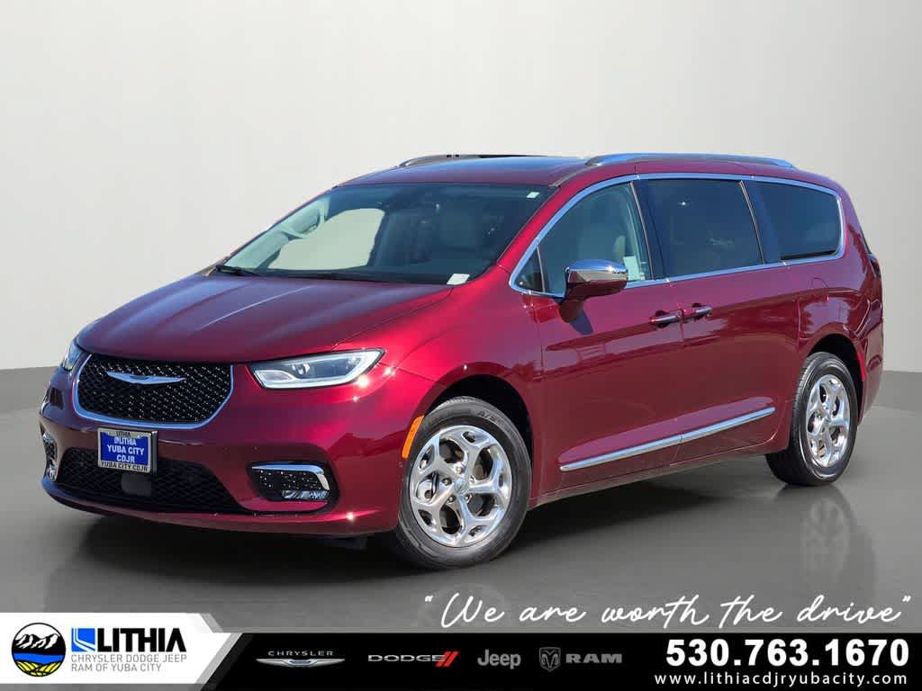 Used 2021 Chrysler Pacifica Limited w/ Premium & Safety Sphere Group