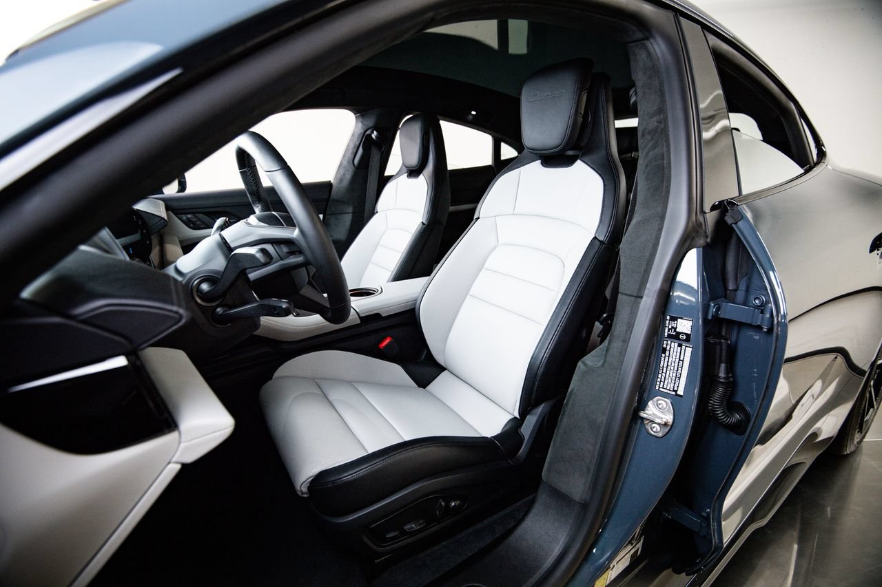 New 2026 Porsche Taycan Turbo AWD/4WD image 5