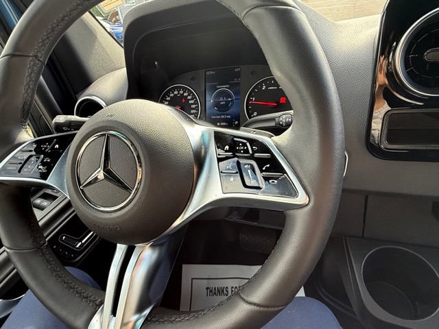 Used 2025 Mercedes-Benz Sprinter 2500 image 18