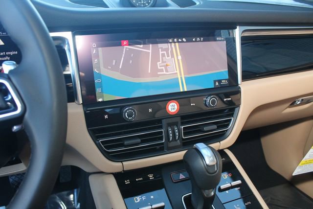 New 2026 Porsche Macan S image 17