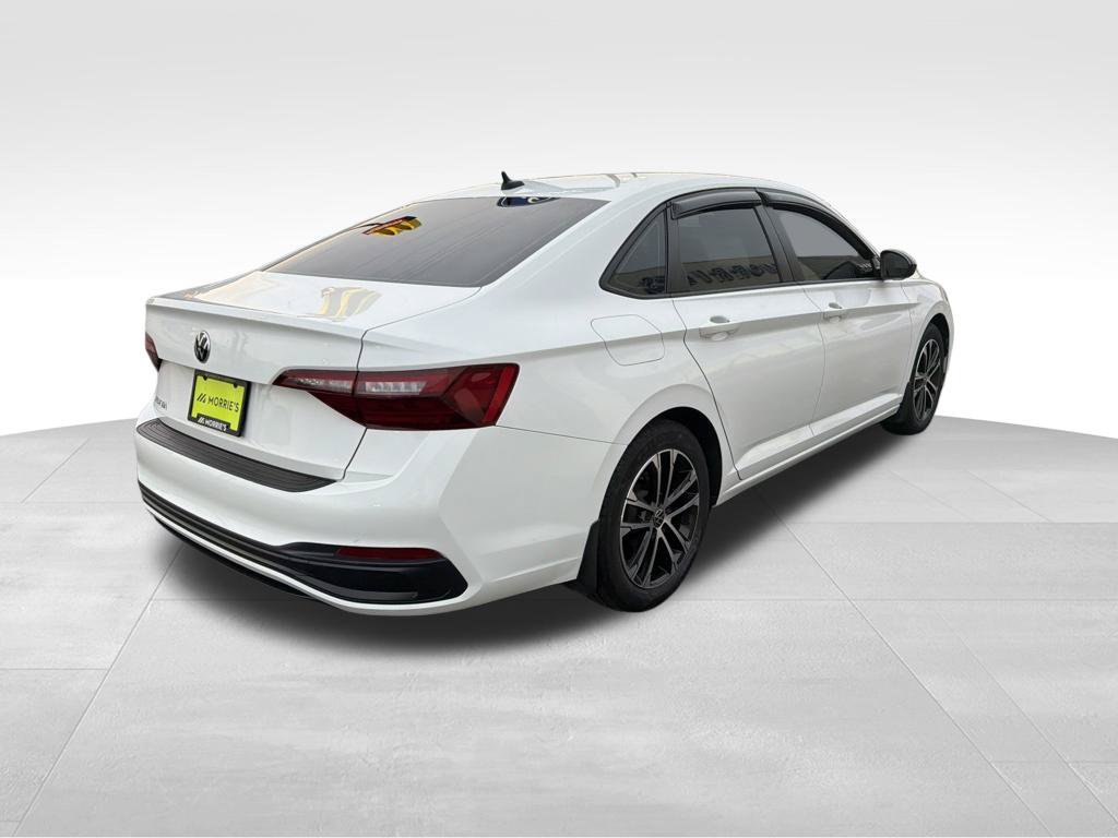 Used 2022 Volkswagen Jetta Sport FWD image 12