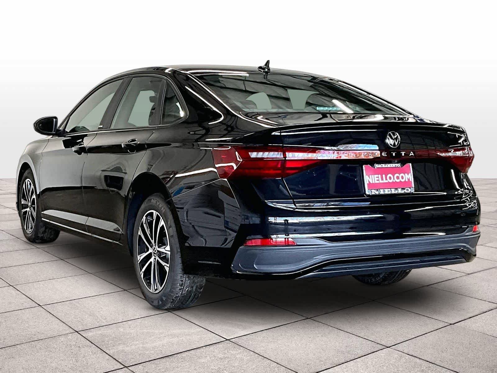 New 2026 Volkswagen Jetta Sport FWD image 3