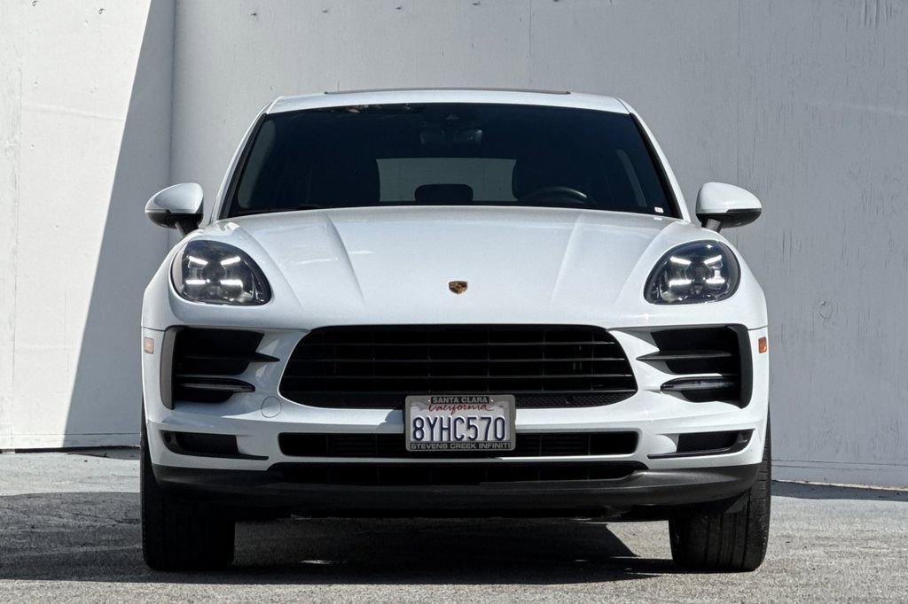 Used 2021 Porsche Macan w/ Premium Package AWD/4WD image 8