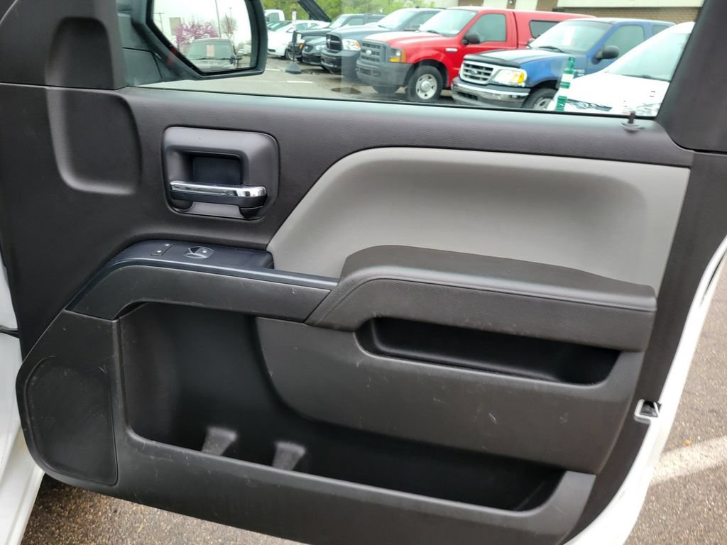 Used 2017 GMC Sierra 1500 2WD Regular Cab image 17