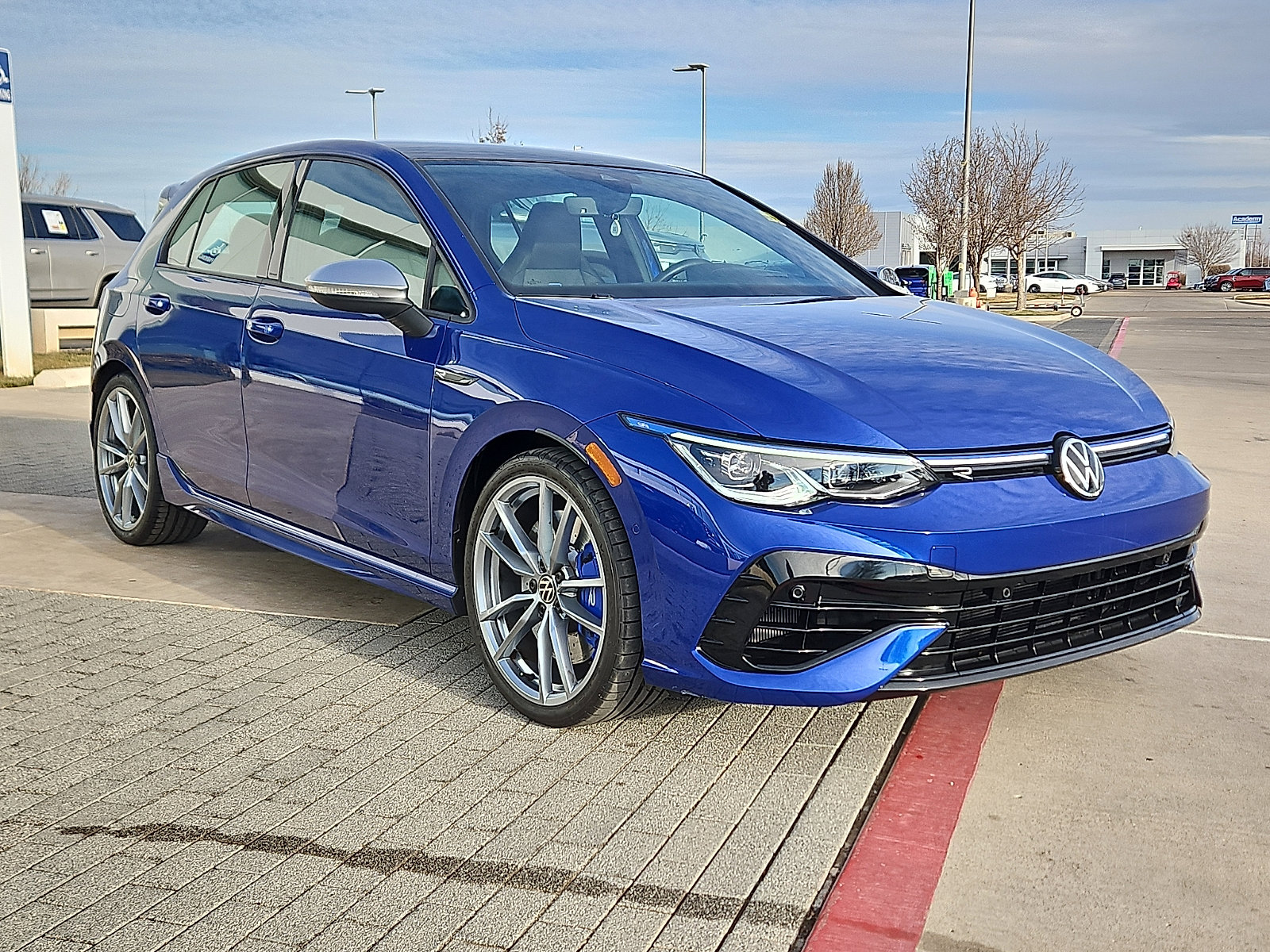 Used 2024 Volkswagen Golf R image 4