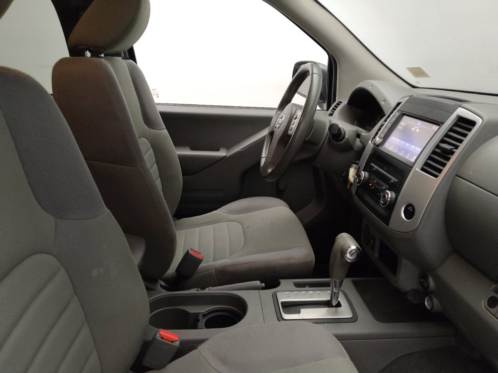 Used 2019 Nissan Frontier S image 21