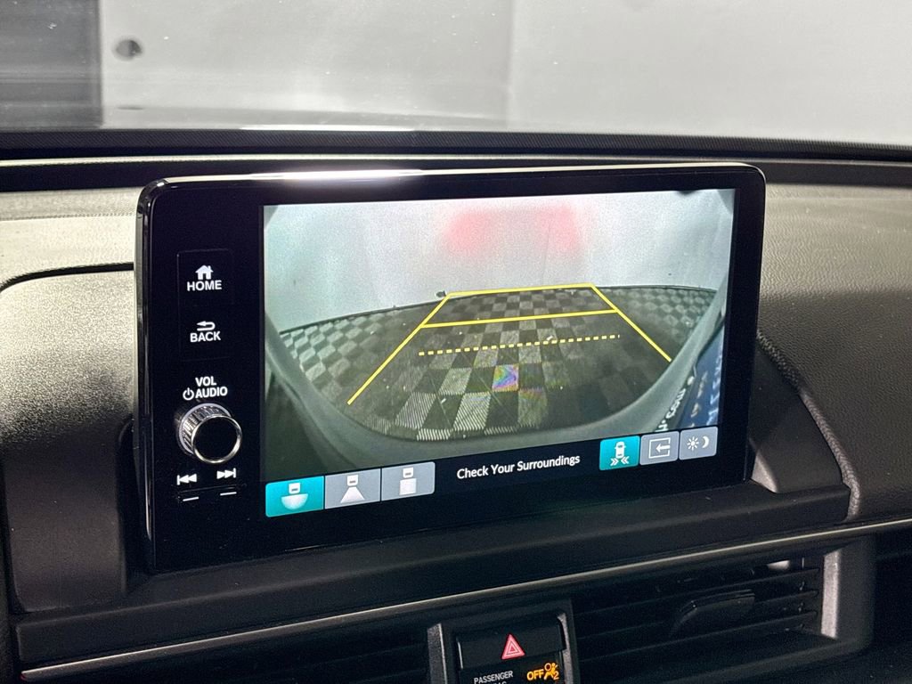 Certified 2023 Honda Pilot Touring image 18