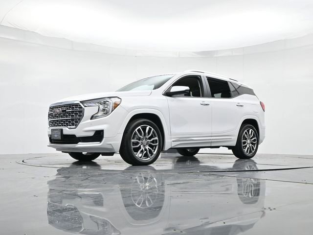 Used 2022 GMC Terrain Denali image 41