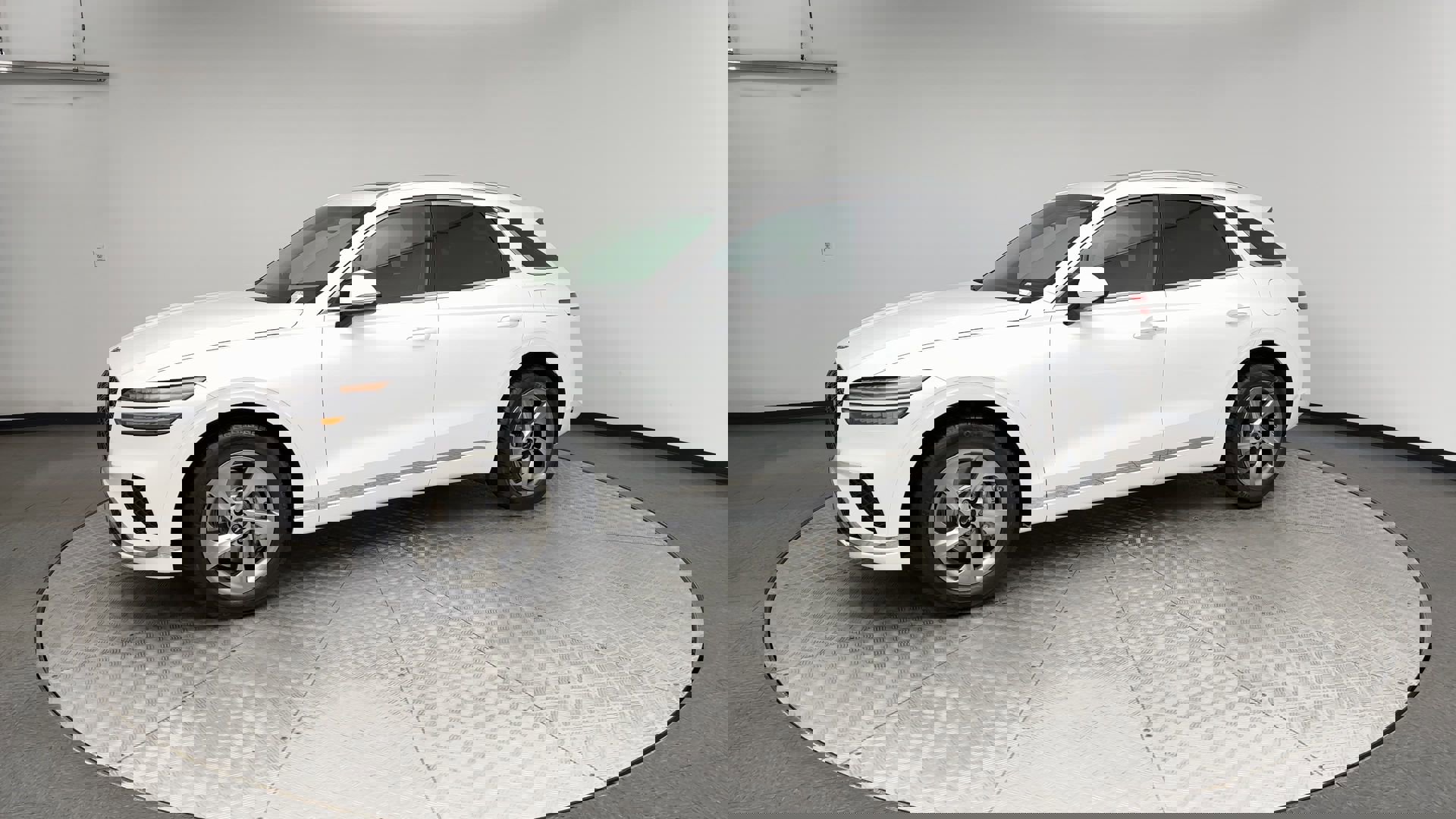 Certified 2026 Genesis GV70 2.5T Select image 6