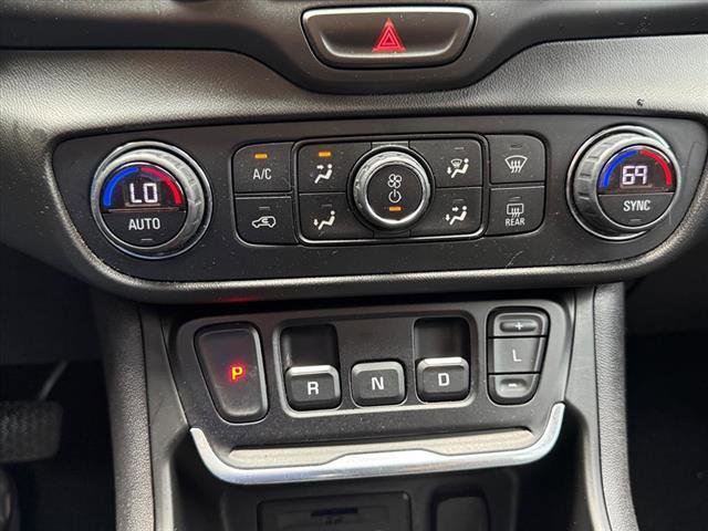 Used 2020 GMC Terrain SLT w/ Preferred Package AWD/4WD image 15
