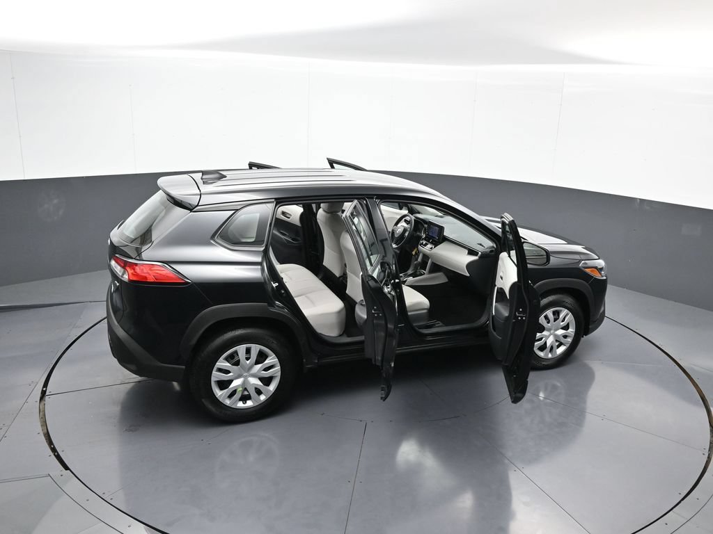 Certified 2022 Toyota Corolla Cross L AWD/4WD image 44