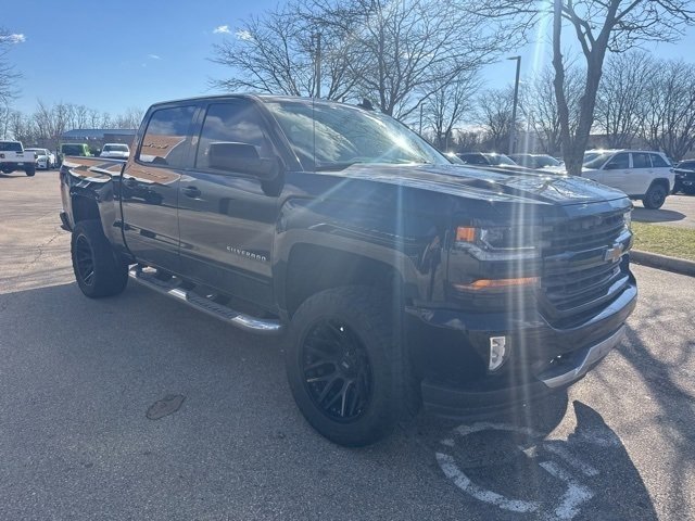 Used 2016 Chevrolet Silverado 1500 LT w/ All Star Edition image 3