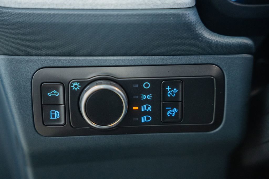 Used 2025 Ford Maverick XLT FWD image 46