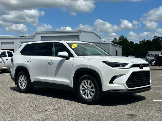 Used 2024 Toyota Grand Highlander XLE image 4
