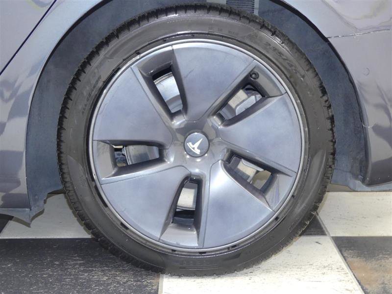 Used 2022 Tesla Model 3 image 30