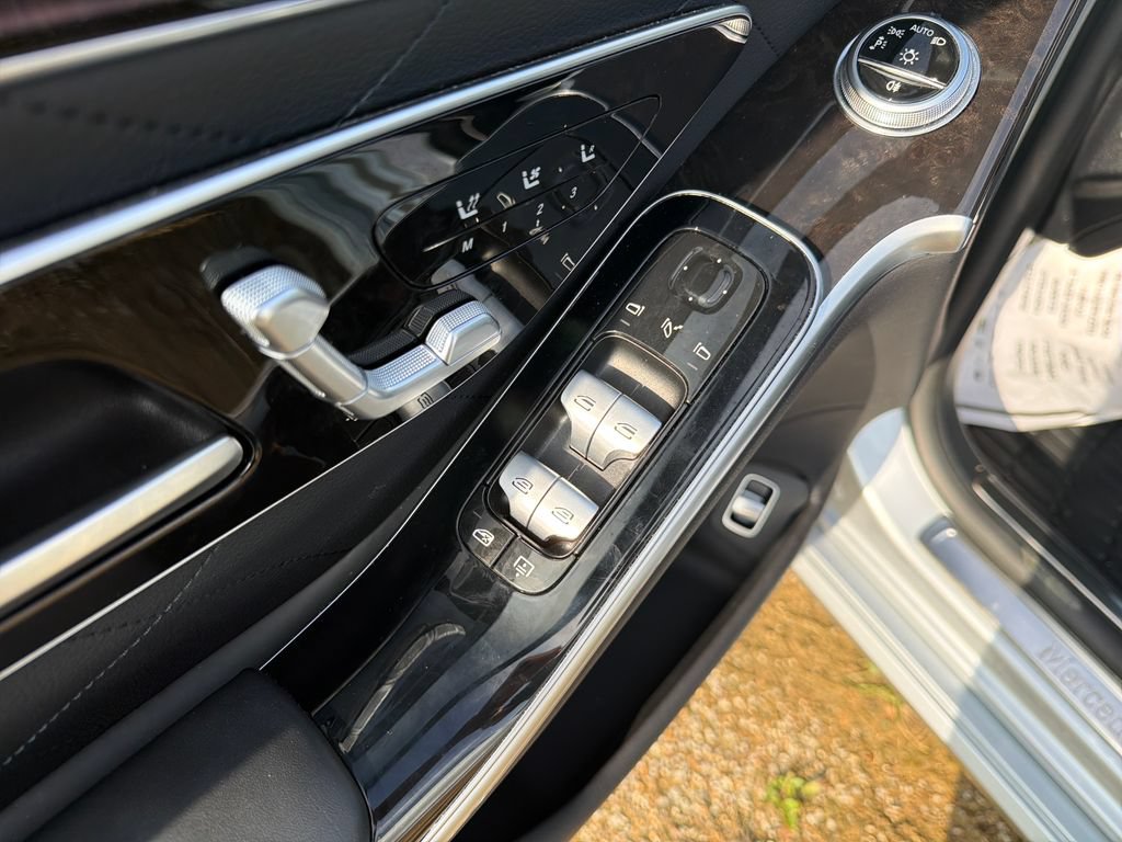 Used 2021 Mercedes-Benz S 580 4MATIC Sedan image 11