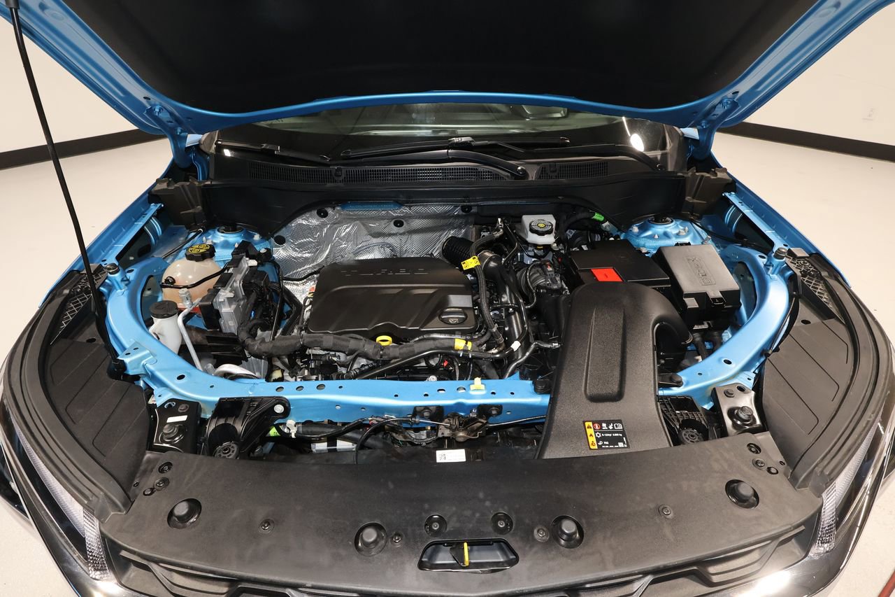 Certified 2025 Chevrolet Trax LT image 30