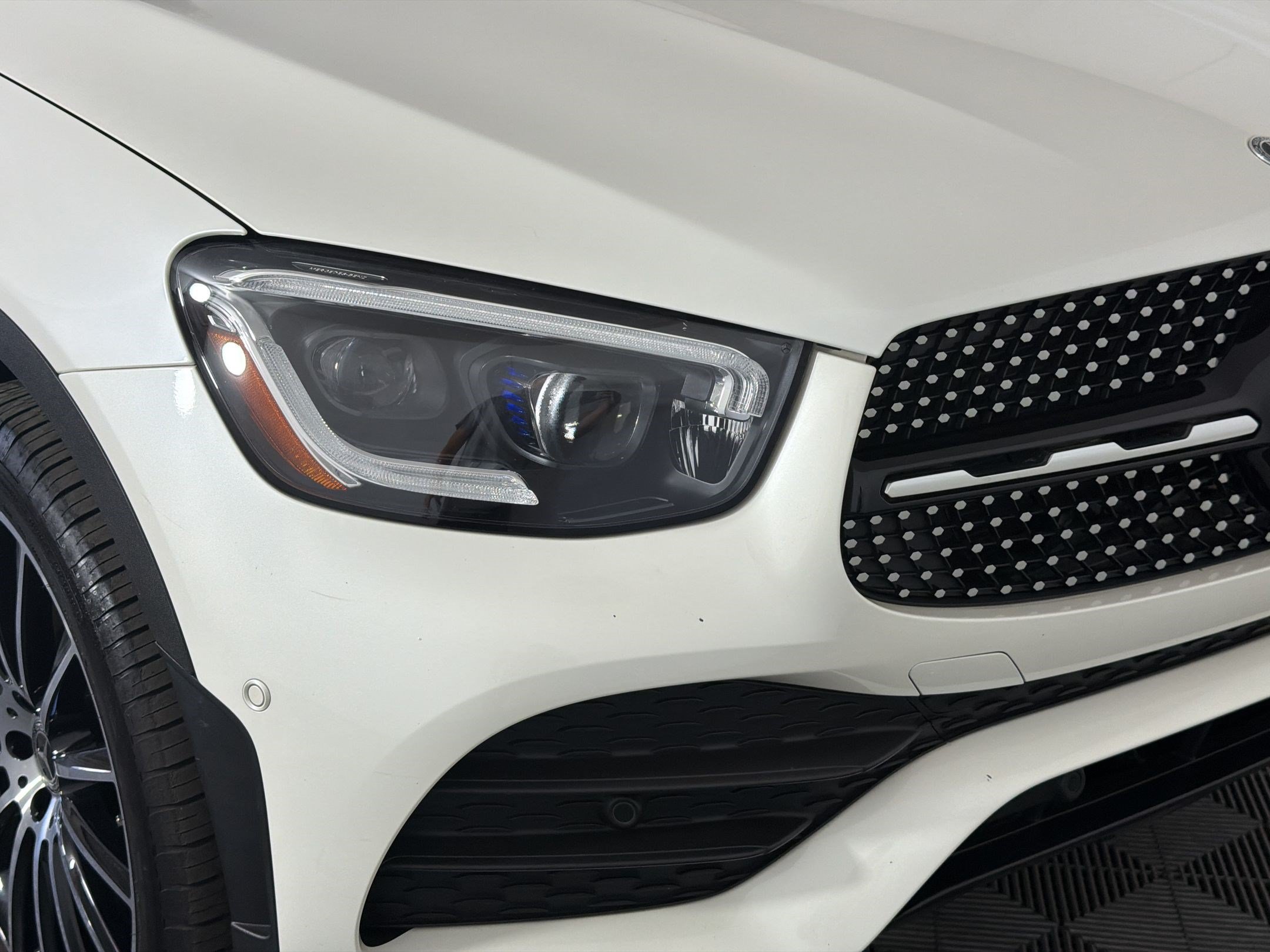 Certified 2022 Mercedes-Benz GLC 300 4MATIC Coupe image 12