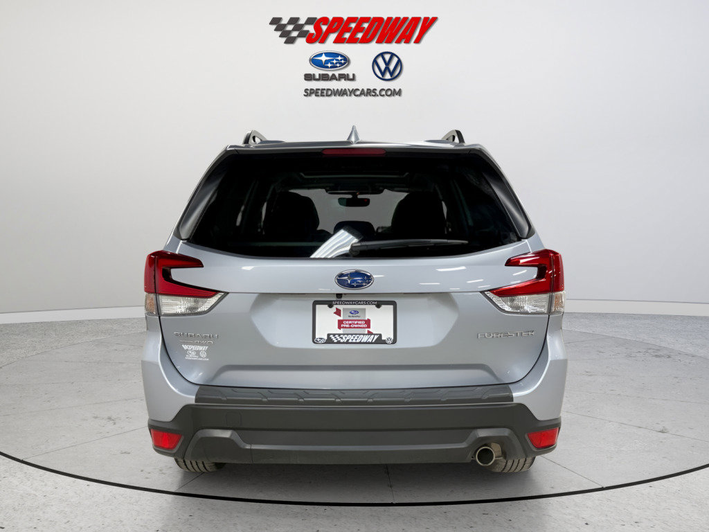 Certified 2023 Subaru Forester Limited image 6