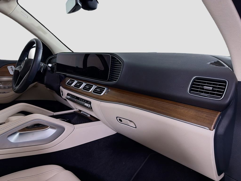 Used 2024 Mercedes-Benz GLE 450 4MATIC image 32