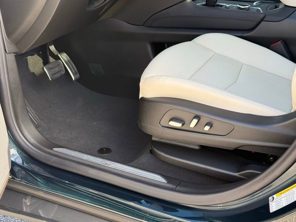 New 2026 Cadillac XT5 Sportv w/ LPO, Onyx Lite Package AWD/4WD image 20