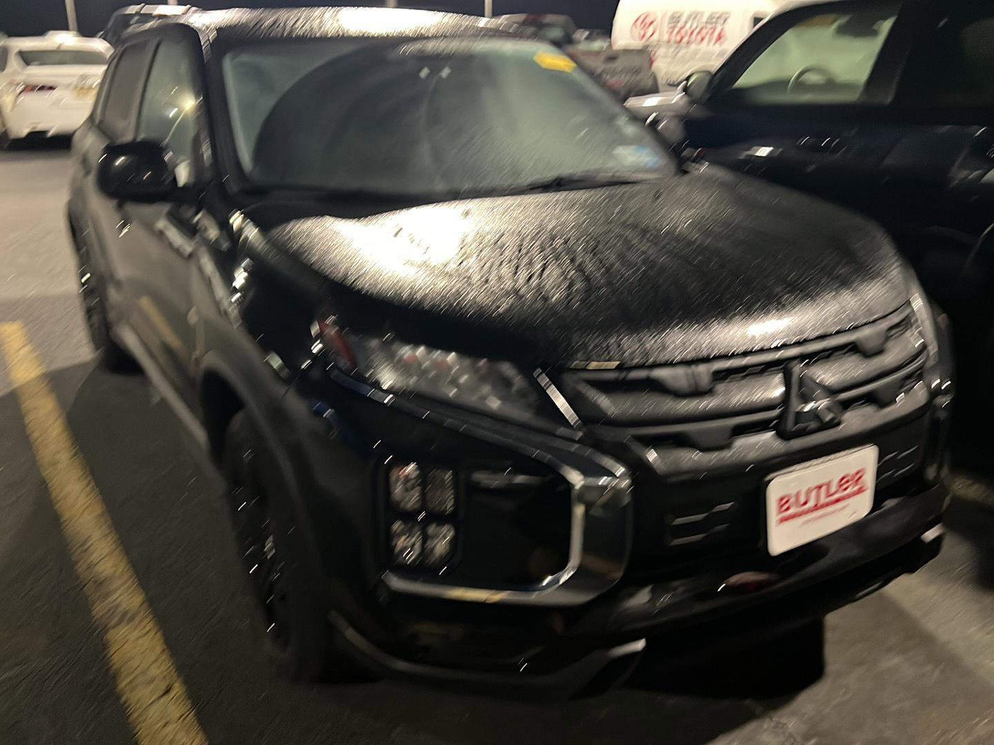 Used 2024 Mitsubishi Outlander Sport LE image 3