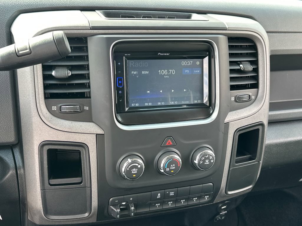 Used 2016 RAM 3500 Tradesman w/ Power & Remote Entry Group image 17