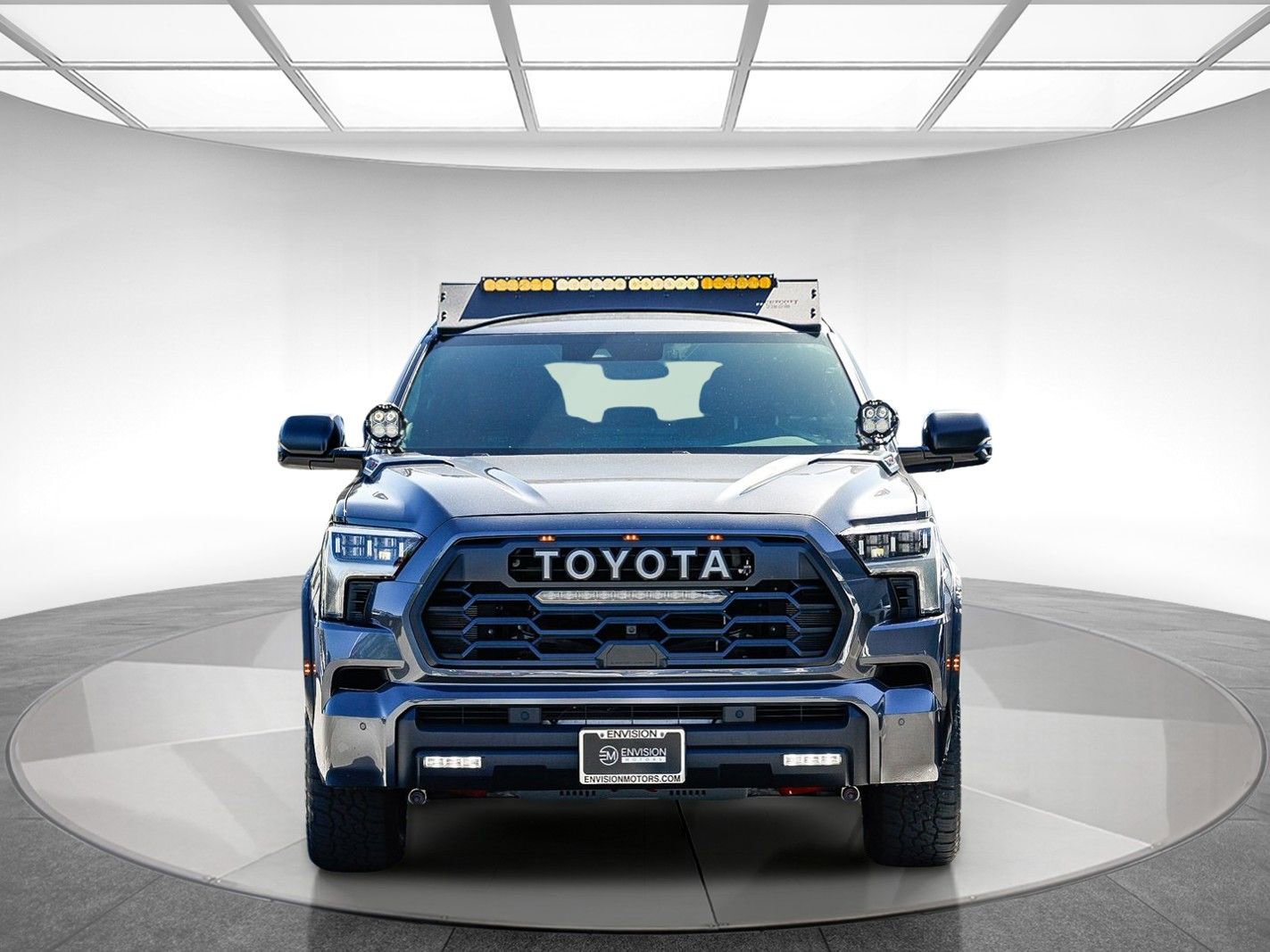 Used 2024 Toyota Sequoia TRD Pro AWD/4WD image 6