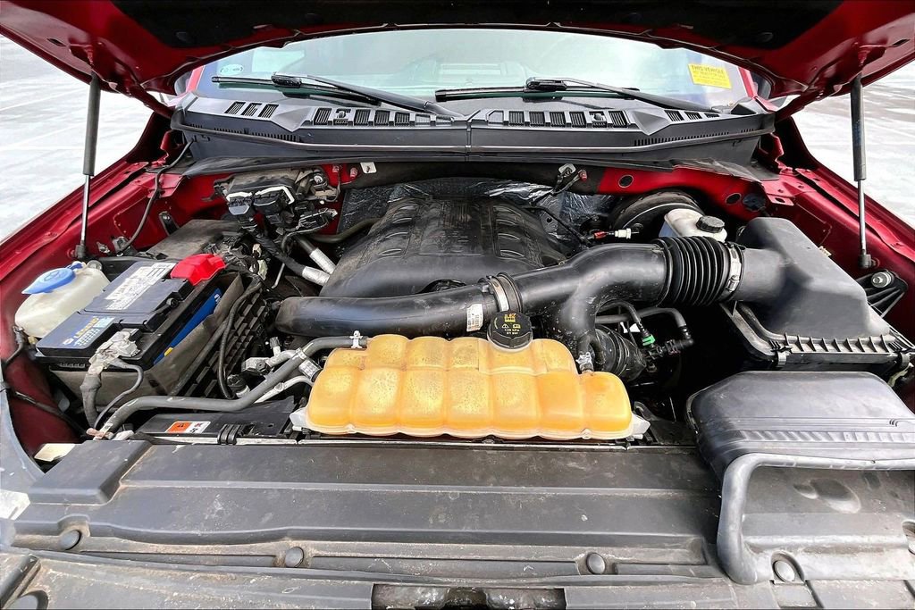 Used 2016 Ford F150 XLT w/ Equipment Group 302A Luxury image 9