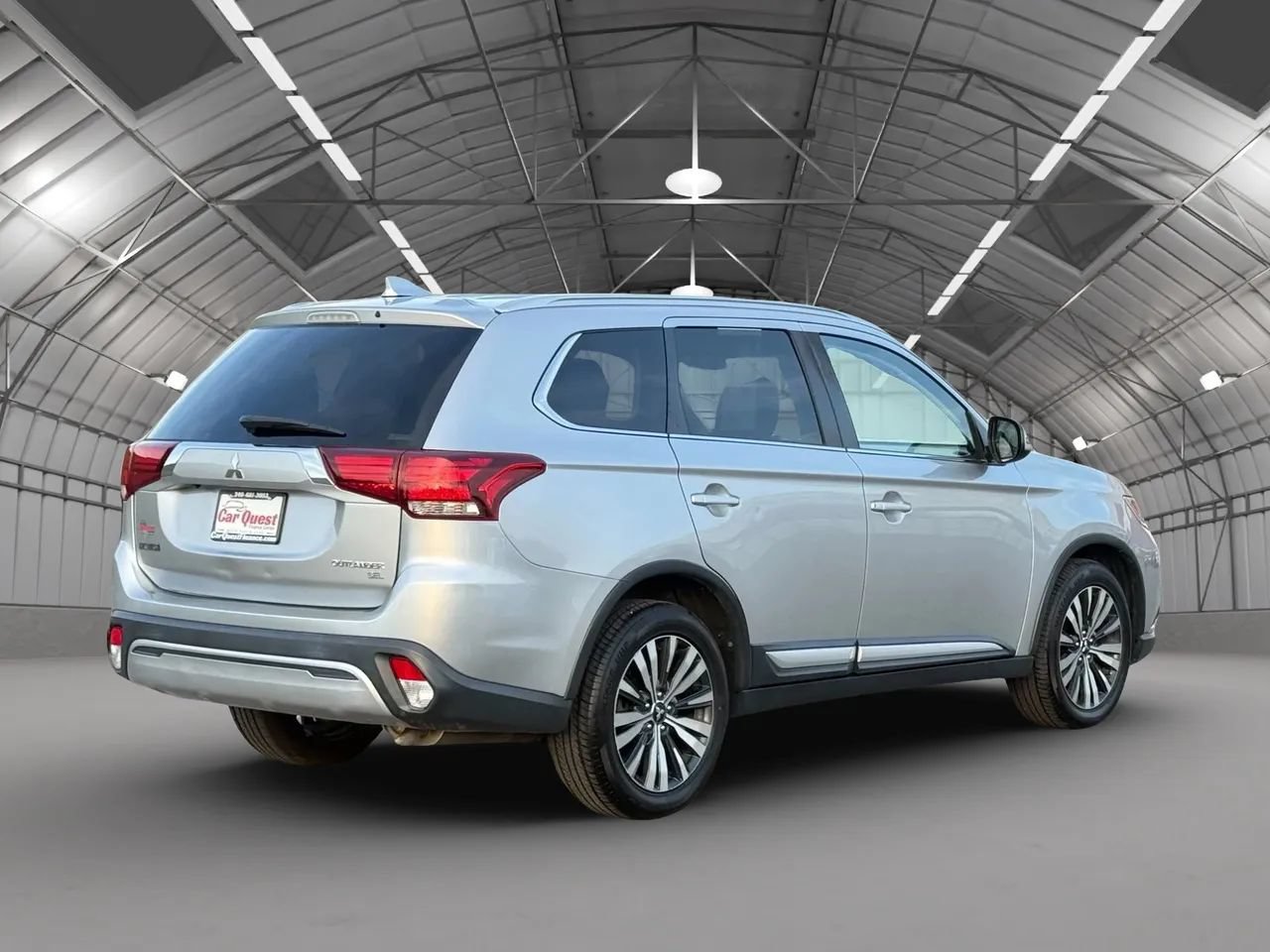 Used 2019 Mitsubishi Outlander SEL AWD/4WD image 7
