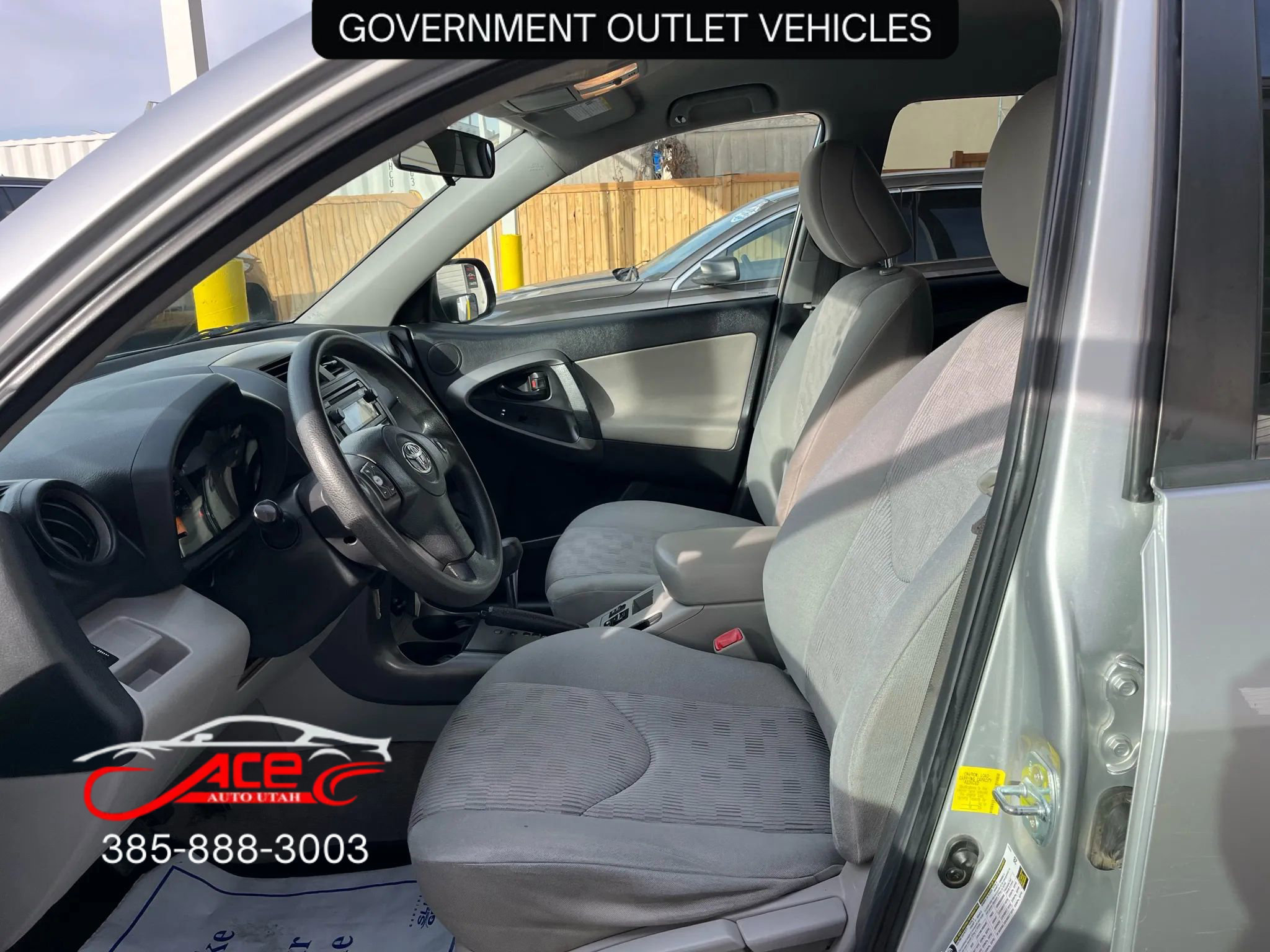 Used 2012 Toyota RAV4 4WD image 9