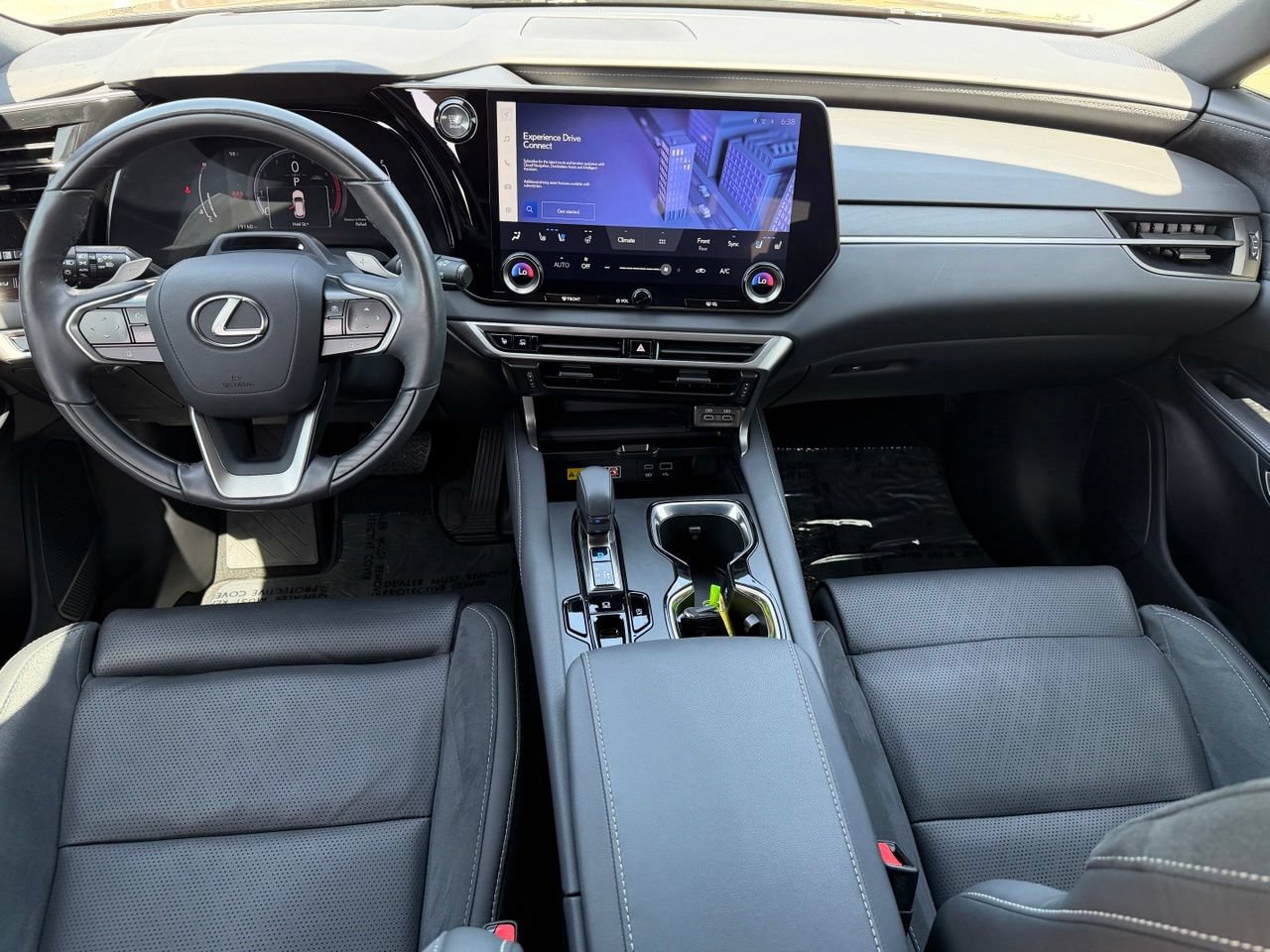 Used 2024 Lexus RX 350 FWD w/ Convenience Package image 13