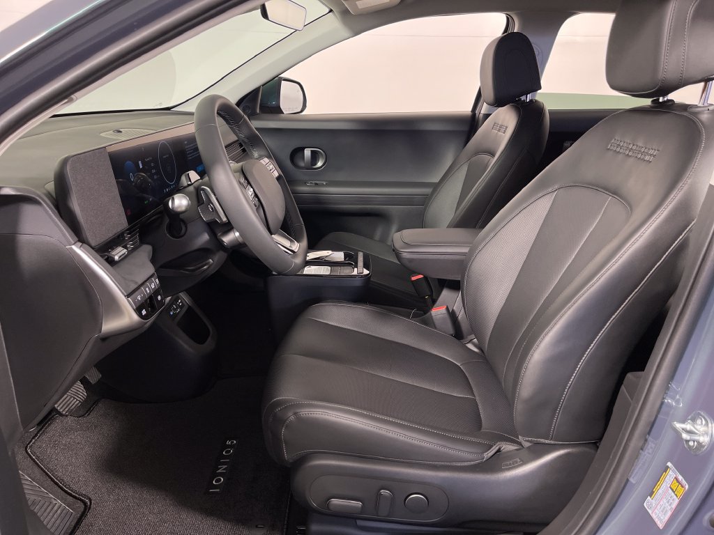New 2027 Hyundai Ioniq 5 SEL RWD image 12