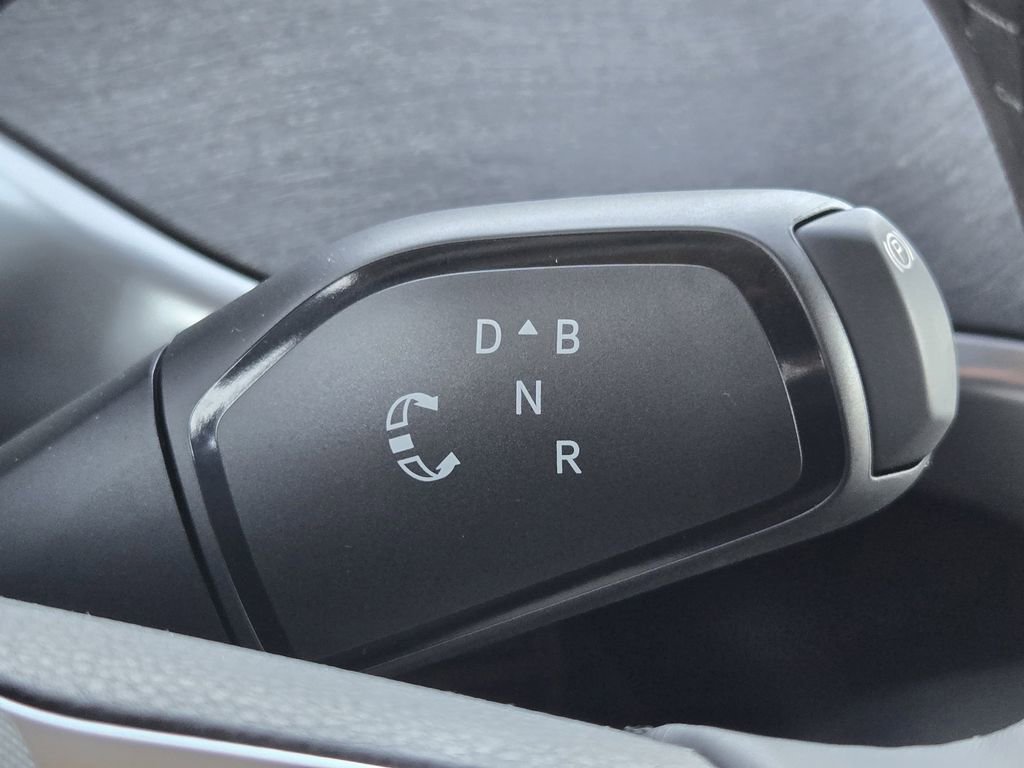 New 2025 Volkswagen ID. Buzz Pro S image 16