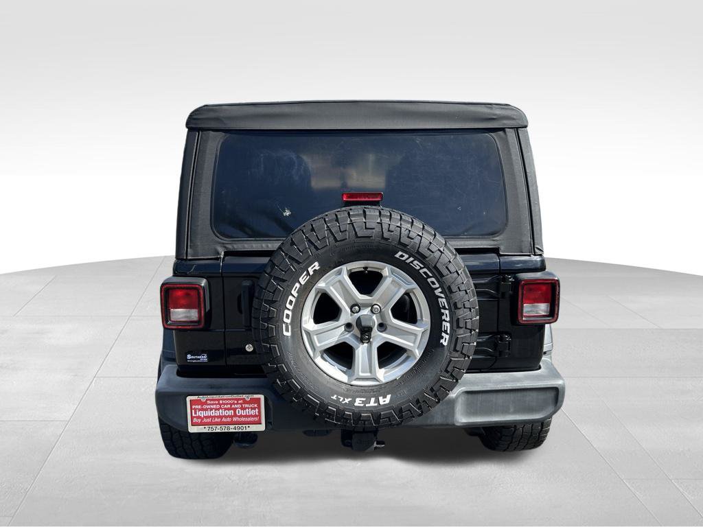 Used 2019 Jeep Wrangler Unlimited Sport S AWD/4WD image 4