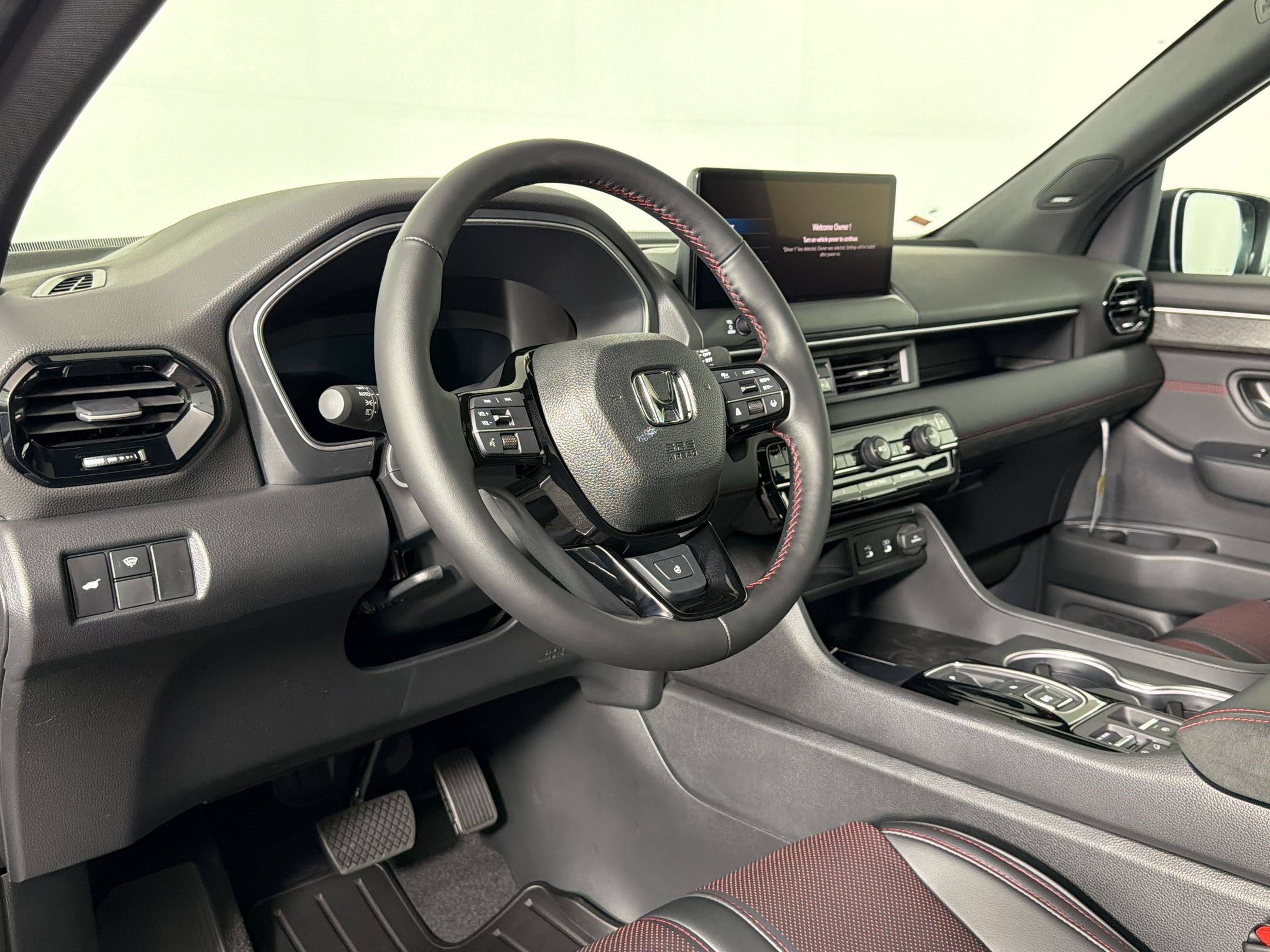 New 2026 Honda Pilot Black Edition image 3