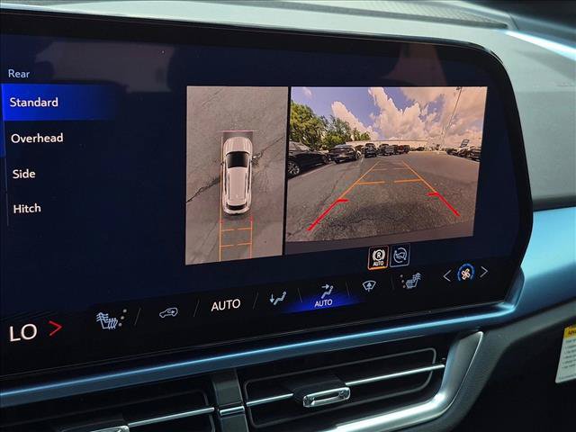 New 2026 Chevrolet Equinox EV LT AWD/4WD image 13