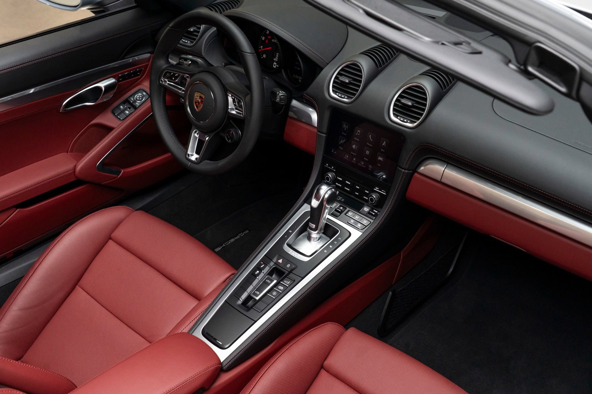 Used 2025 Porsche 718 Boxster GTS RWD image 45