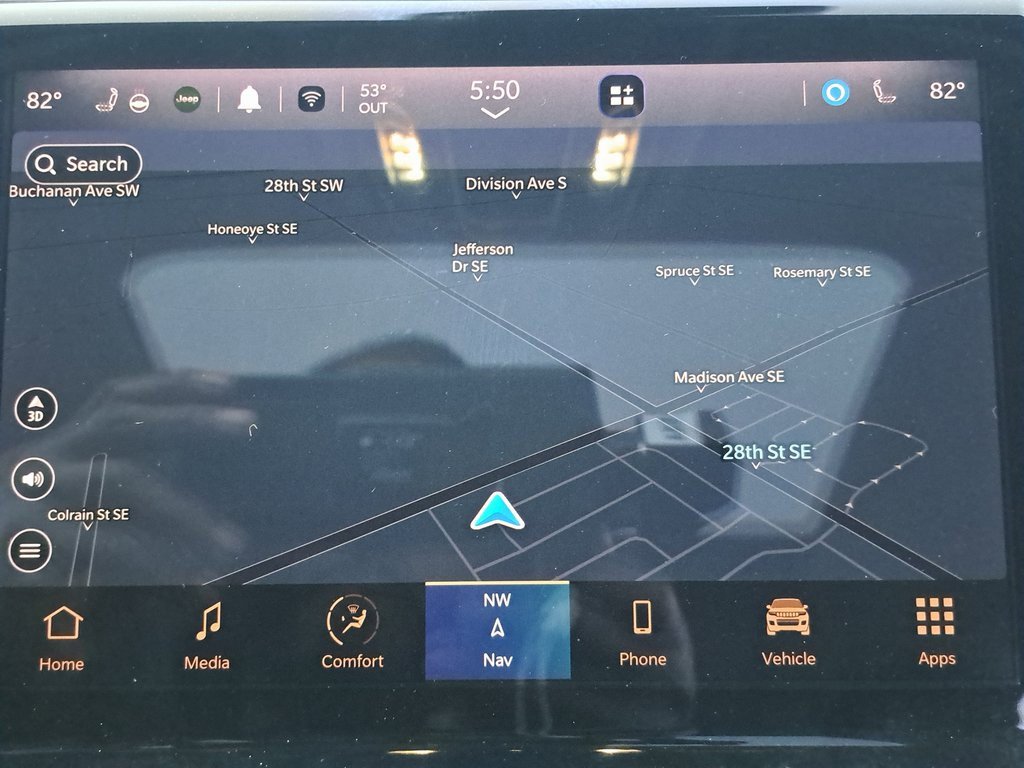 Certified 2023 Jeep Grand Cherokee L Limited image 27