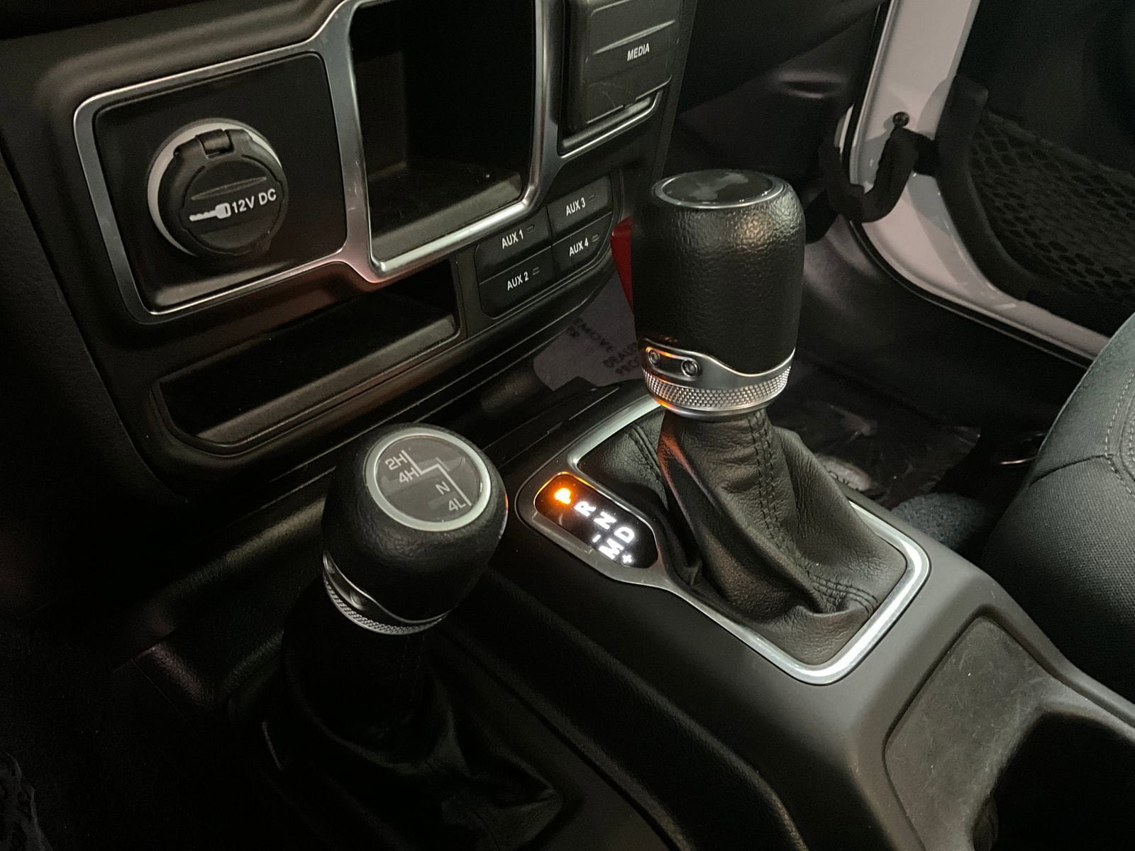 Used 2022 Jeep Wrangler Unlimited Sport AWD/4WD image 15