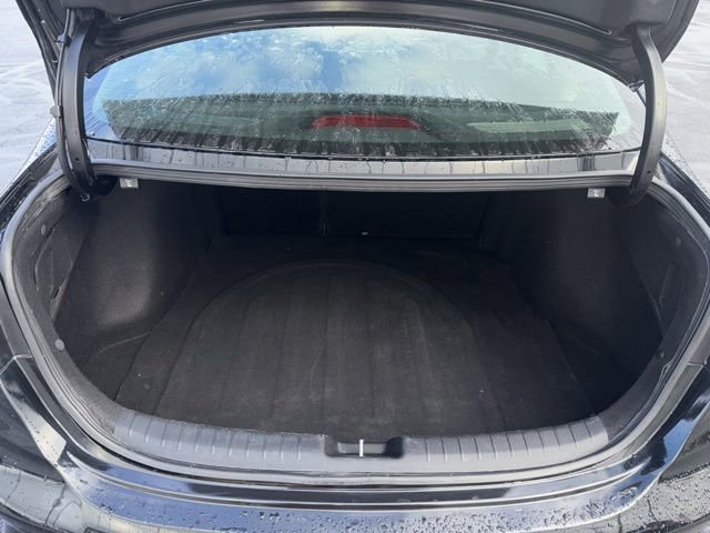 Used 2024 Kia Forte LXS image 8