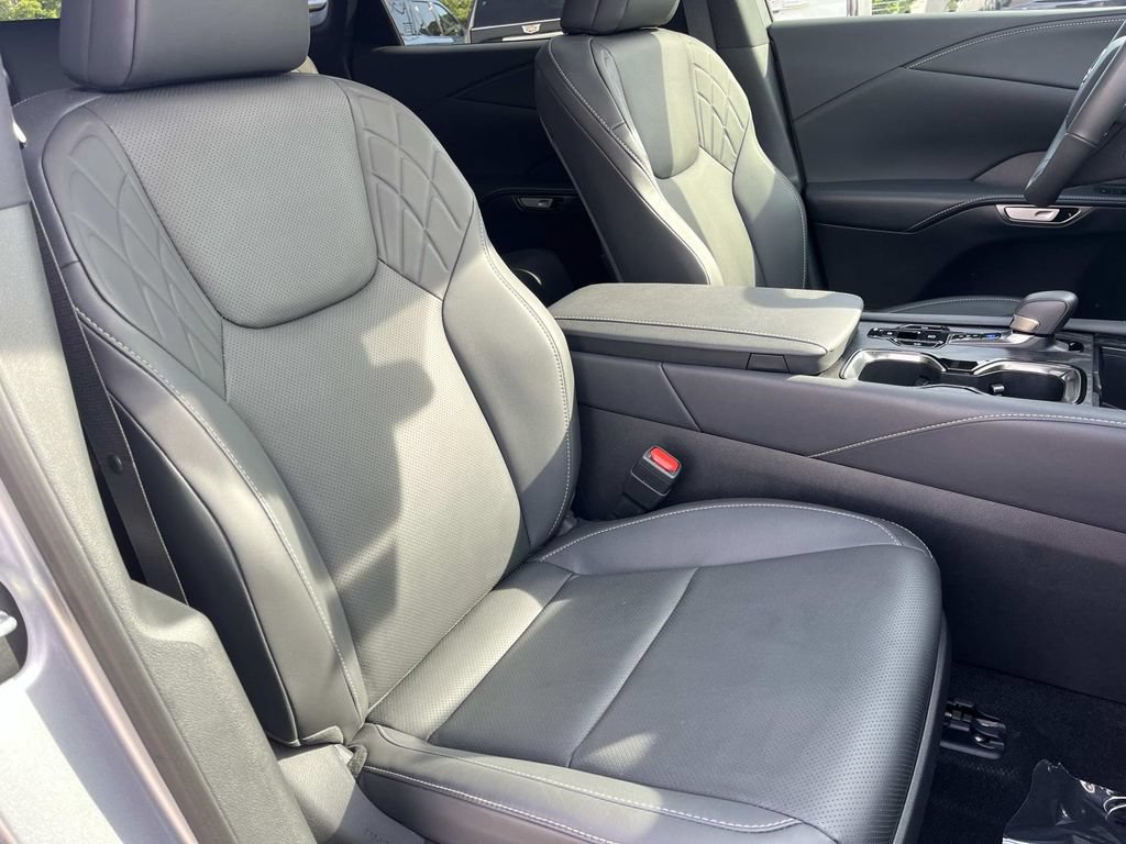 Used 2025 Lexus RX 350 Premium w/ Convenience Package FWD image 28