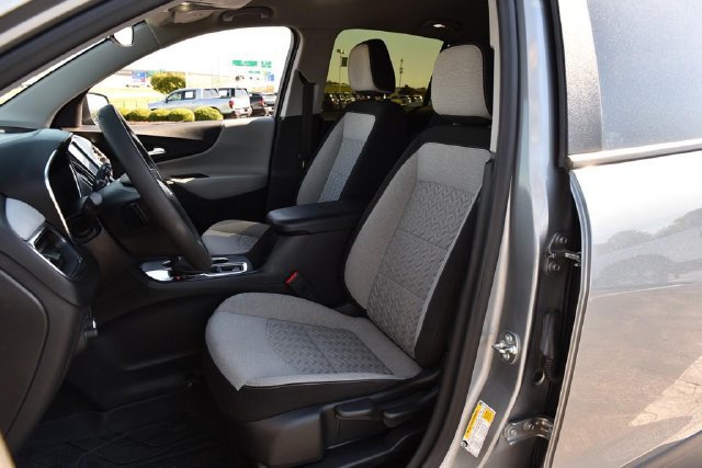 Used 2024 Chevrolet Equinox LS w/ Driver Confidence II Package FWD image 19