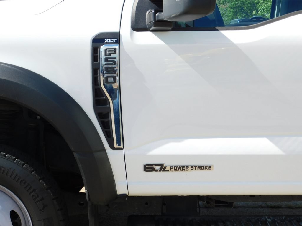 Used 2023 Ford F550 4x4 Regular Cab Super Duty image 25