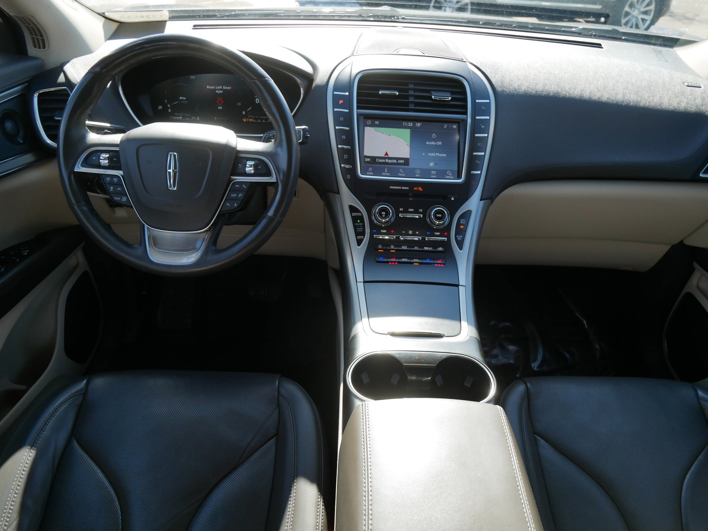 Used 2020 Lincoln Nautilus Reserve w/ Equipment Group 201A image 10