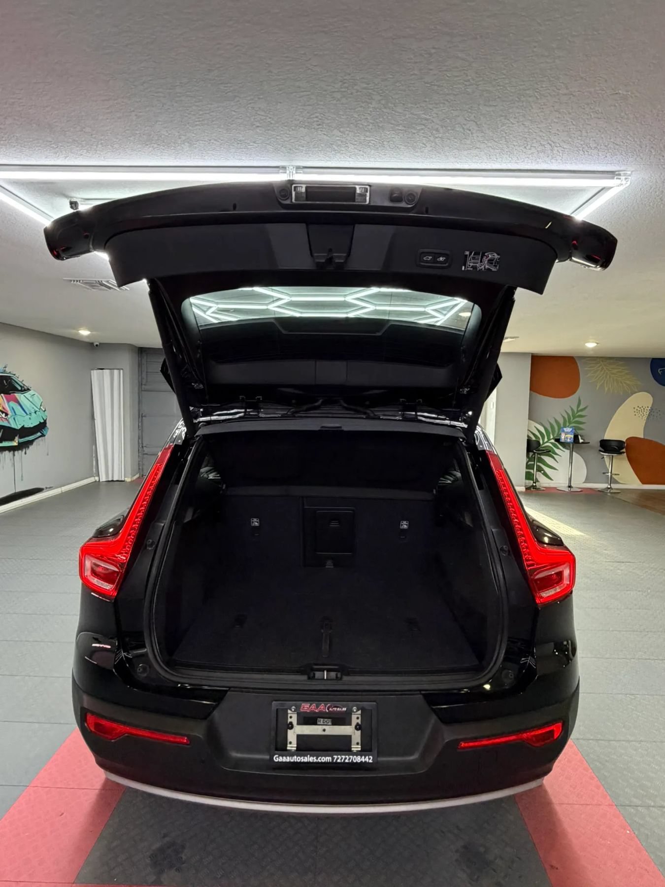 Used 2019 Volvo XC40 T5 Momentum AWD/4WD image 40