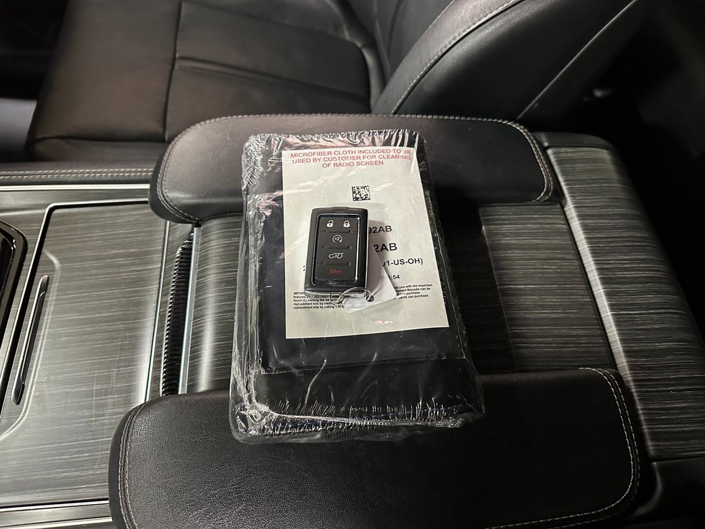 Certified 2024 Jeep Wagoneer L Series II w/ Flexible Seating Group image 48