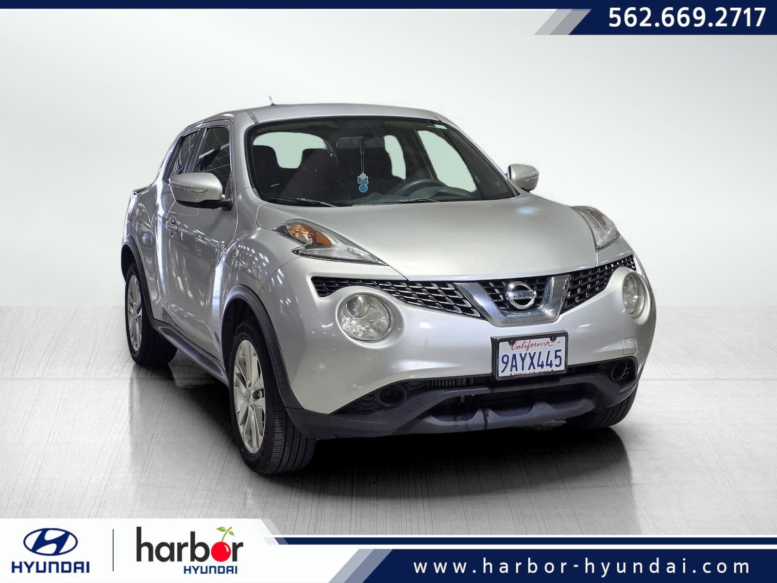Used 2016 Nissan Juke S image 1