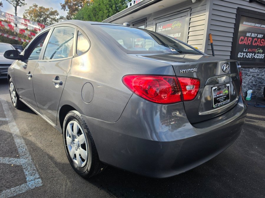 Used 2008 Hyundai Elantra SE FWD image 2