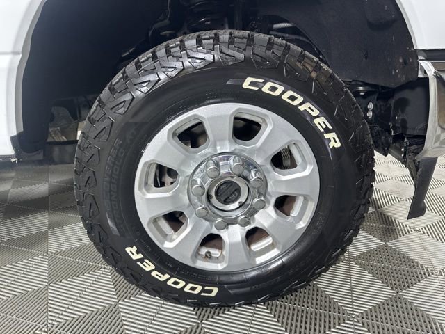 Used 2024 Ford F250 XLT image 6